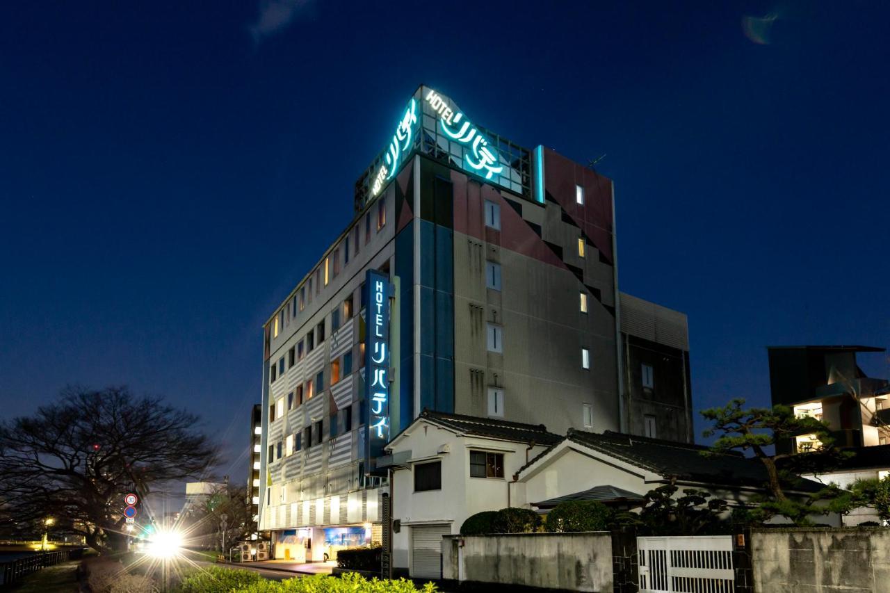 Hotel Liberty Kochi (Adults Only) Esterno foto