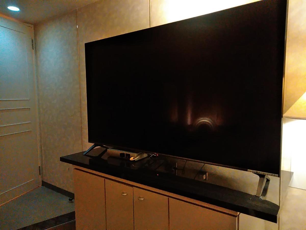Hotel Liberty Kochi (Adults Only) Esterno foto